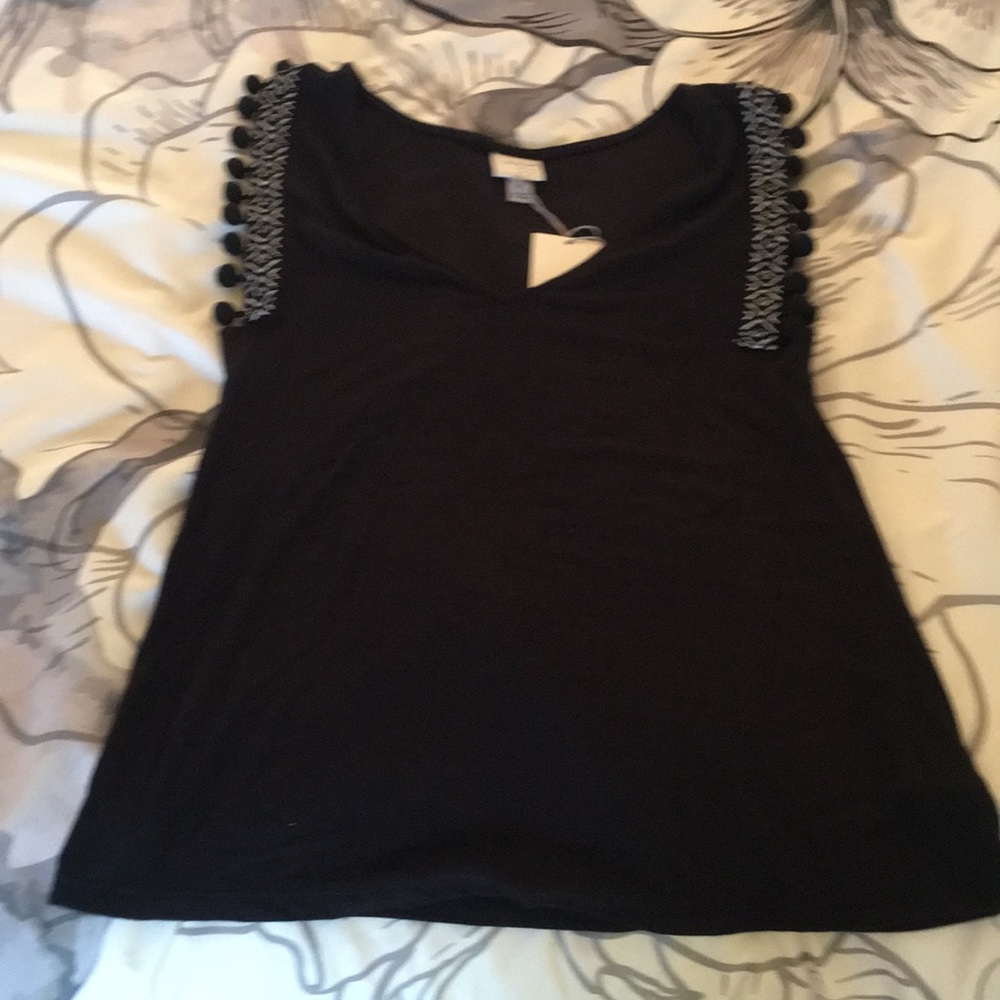 NWT Black Boho Top w/ Ball Fringe On Sleeves - Picture 1 of 5